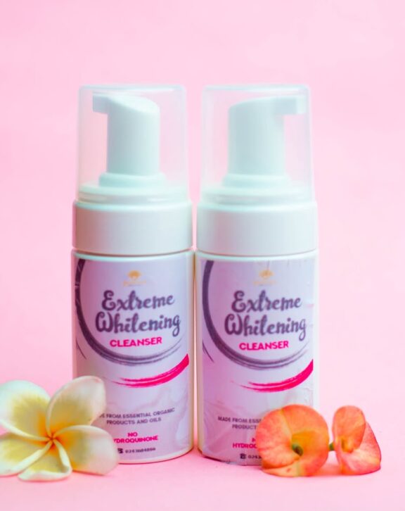 Extreme Whitening Cleanser